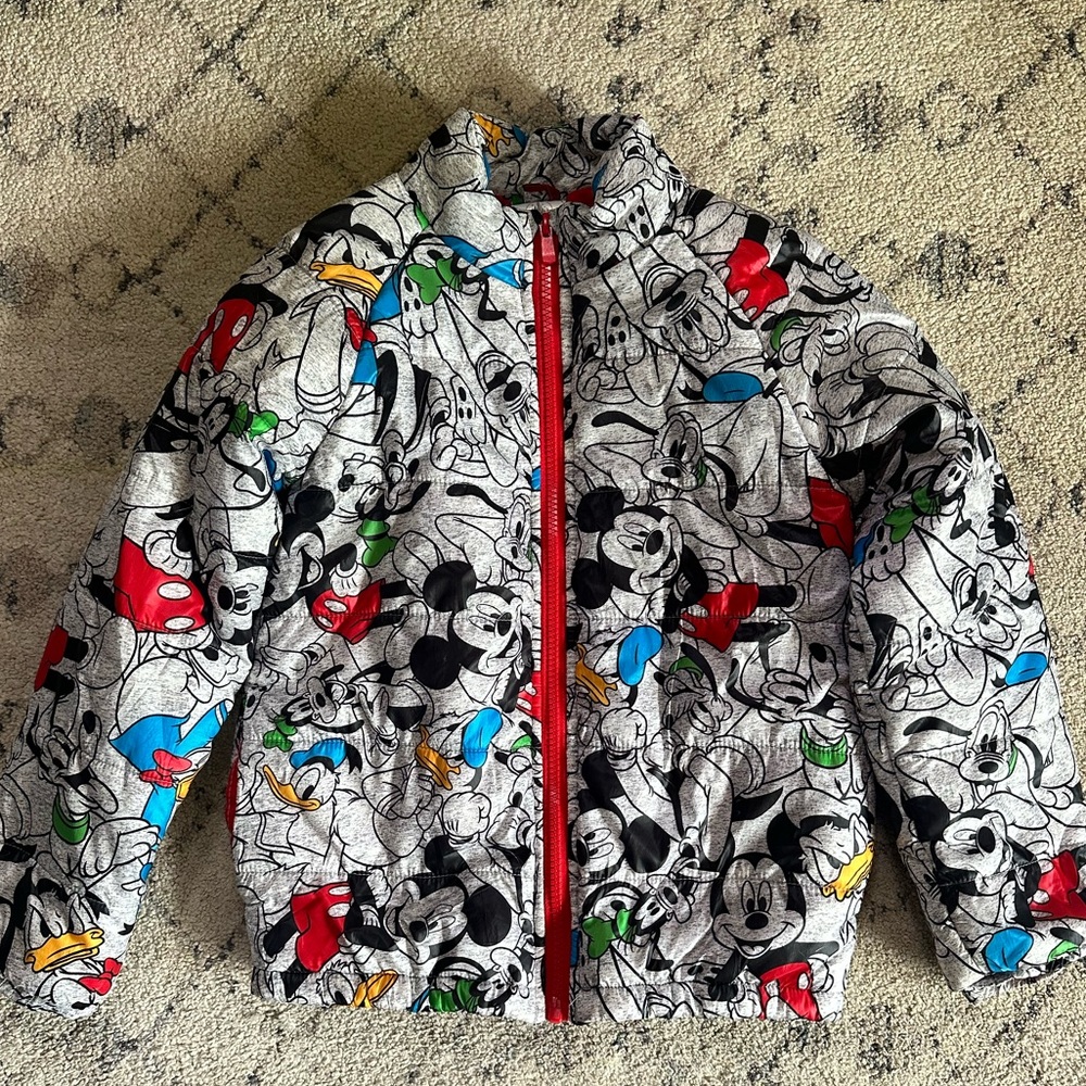 Disney Mickey Mouse Unisex Puffer Jacket Size 5/6
